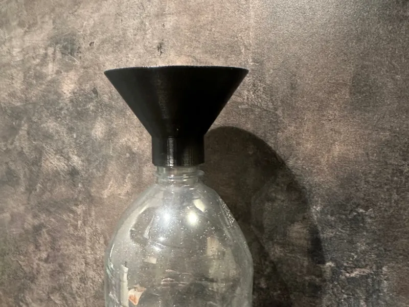 Trichter - PET Flasche