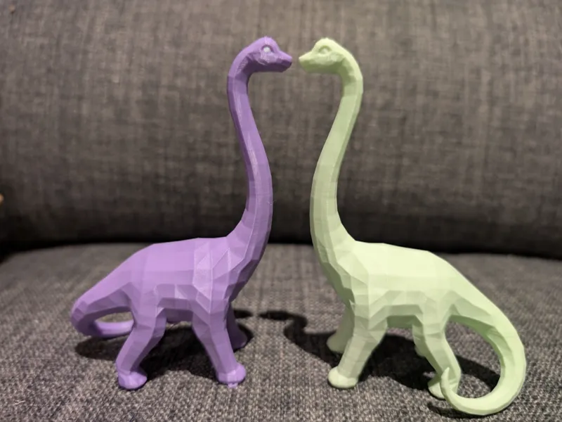 Low Poly Cute Dinosaur (Brachiosaurus)