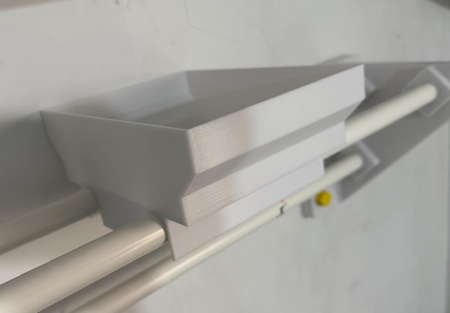 Miniatura 2 do modelo 3D 墙上置物架 含STEP文件