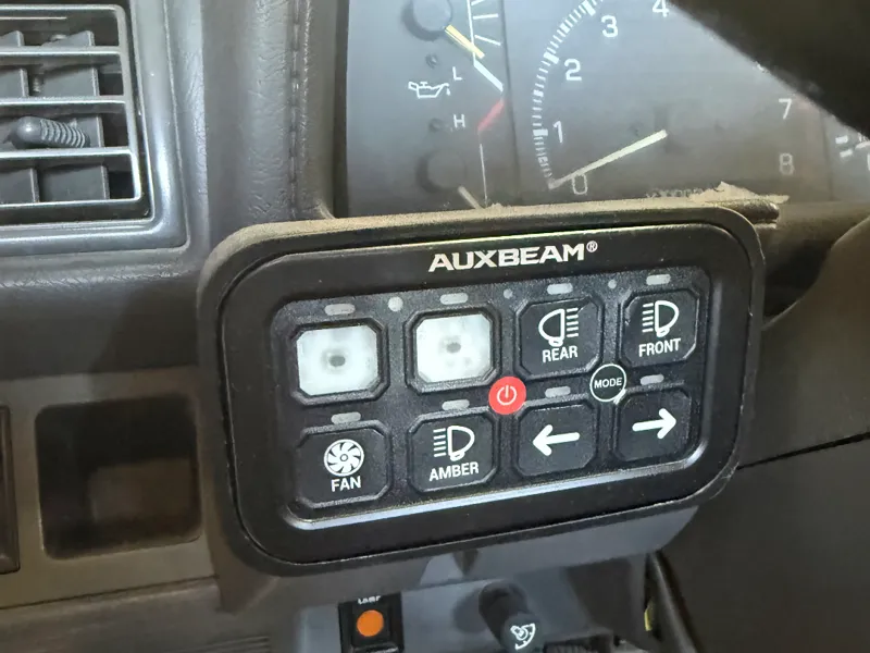 AUXbeam switch panel 1st gen 4runner 