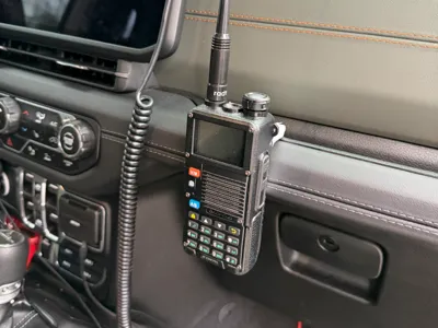 Jeep JL / JT Grab Bar Radio - HT Mount 2024 and up