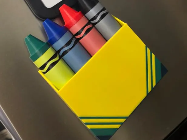 Caja o estuche: Crayon case for the Expo marker cover x4A. Referencia del modelo original.