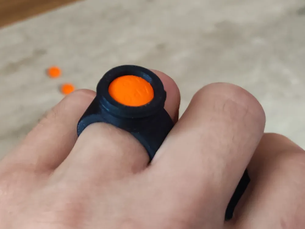 Knuckles Inhibitor Rings Painkiller screw scalable Ring (Ibuprofen size) by Josef Vojtechovsky ...