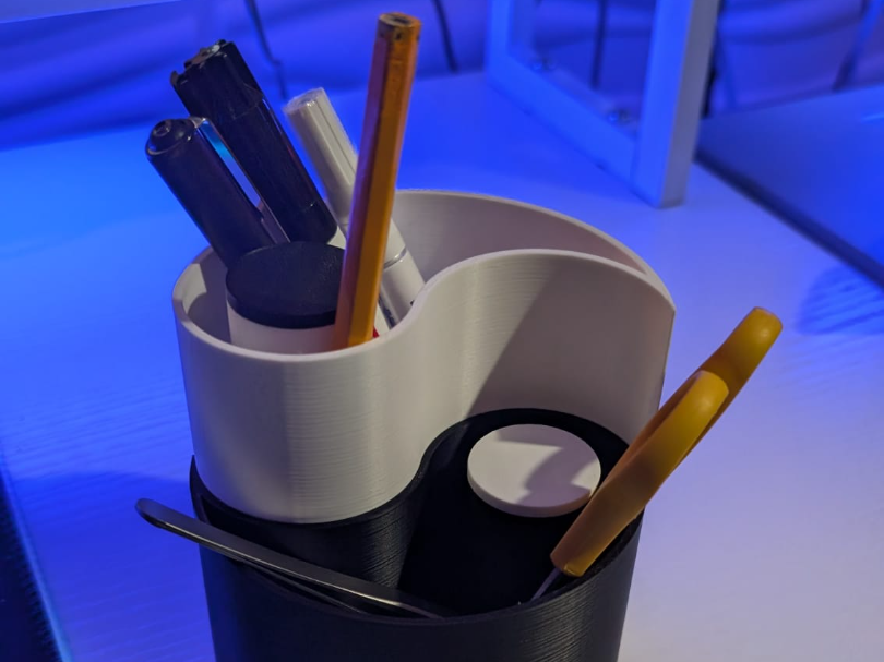 Yin Yang office desk organiser (no AMS)