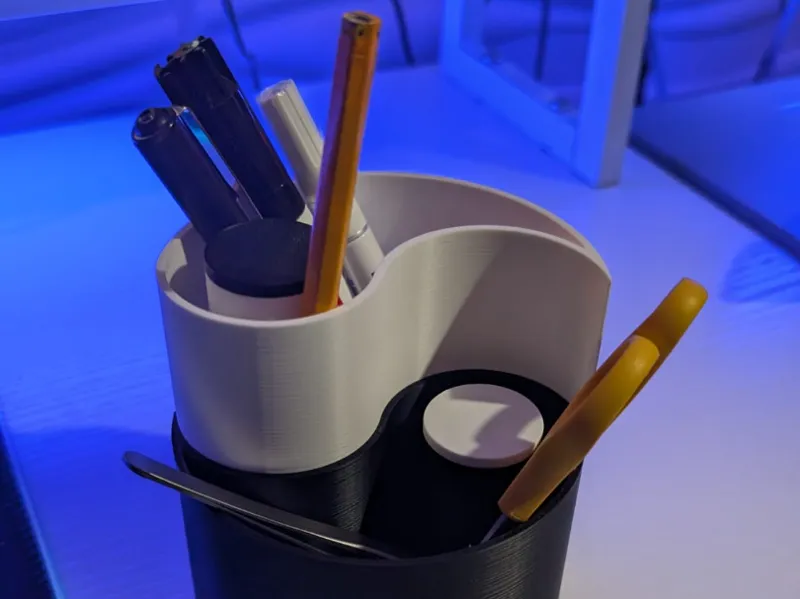 Yin Yang office desk organiser (no AMS)