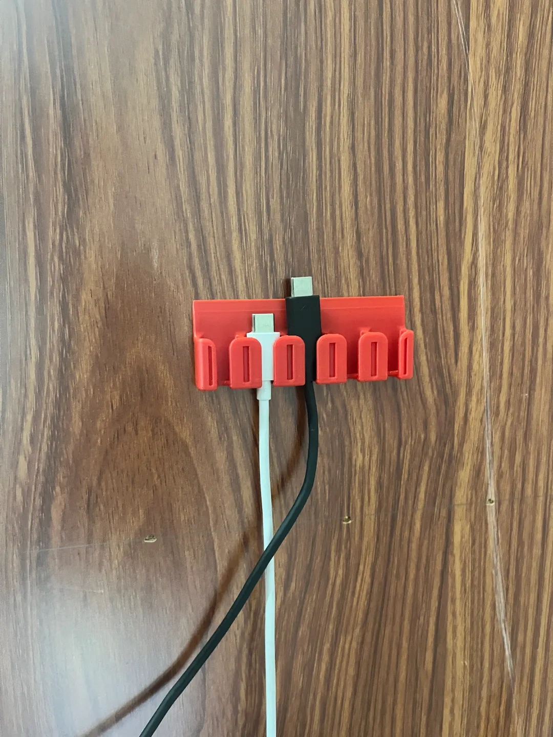 Miniatura 6 do modelo 3D 数据线收纳挂架；桌面数据线收纳器；桌面数据线收纳卡扣，