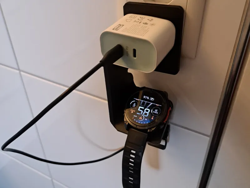 Garmin Fenix 6,7,8, Epix Ladehalter für Steckdose
