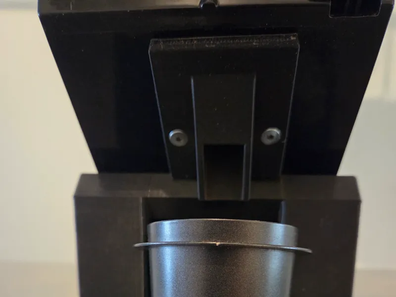 Shute with seal for Rancilio Rocky