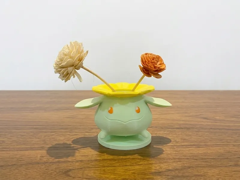 Skiploom pokemon Planter multicolor
