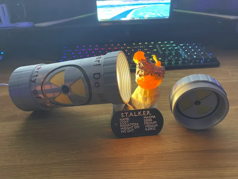 Artifact container (Lamp) - S.T.A.L.K.E.R 2