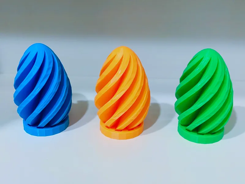 Minimalistic Spiral Easter Egg with Egg stand