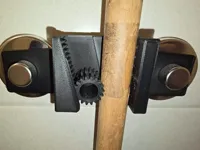Support à balai à ventouse (IKEA Krokfjorden) — photo 2