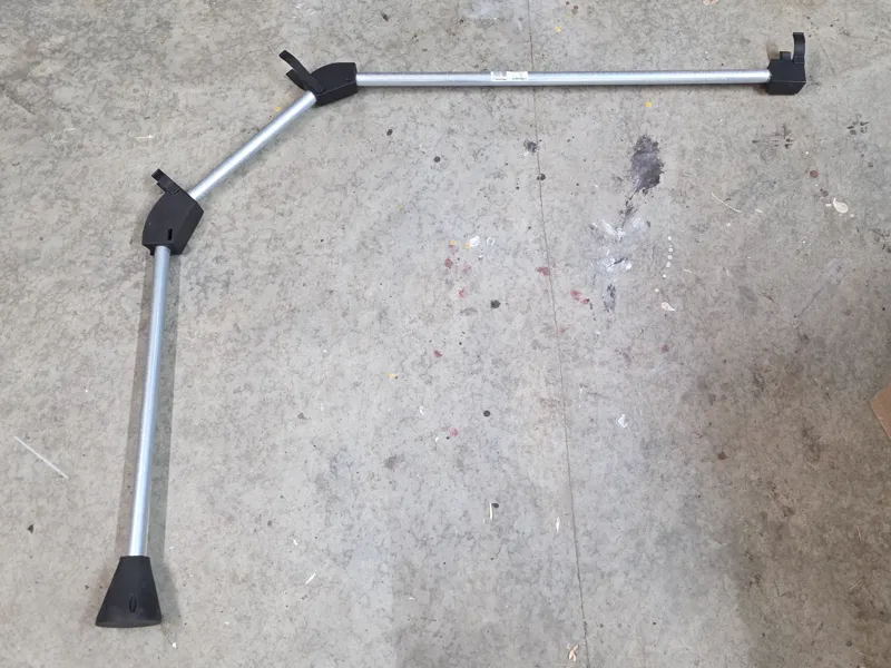 Shop vac boom arm with electrical conduit