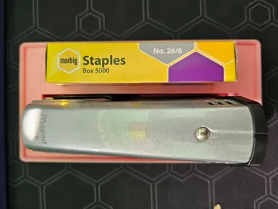 Gridfinity Stapler & Staples Holder