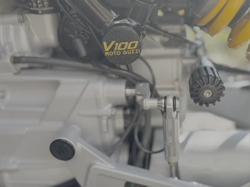 Moto Guzzi V100 Mandello Frame Caps