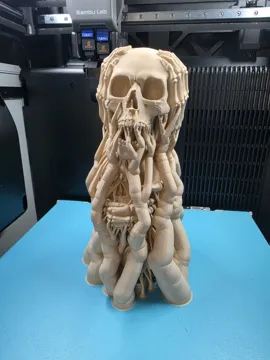 Adorno temático: Three Wise Skulls – Gothic Totem — vista de referencia 5