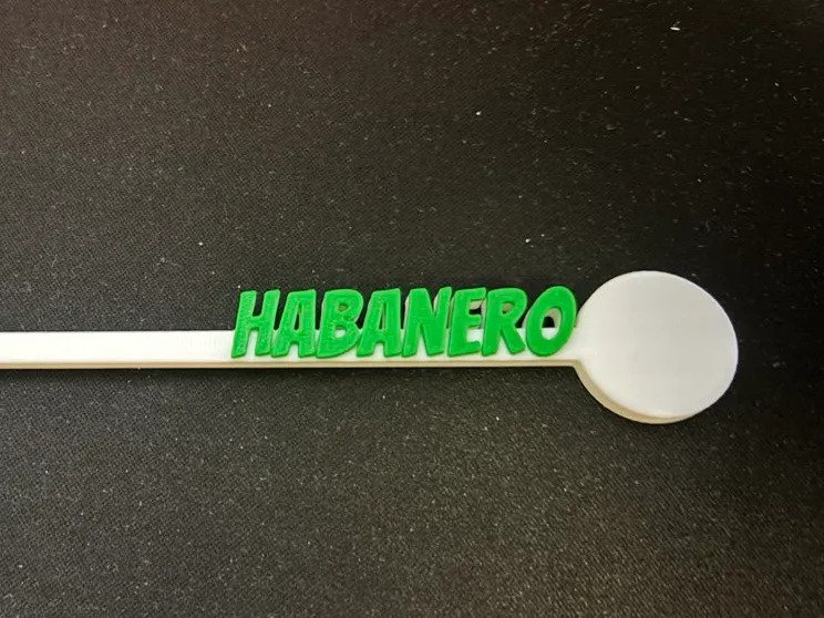 Anpassbarer Pflanzenstecker