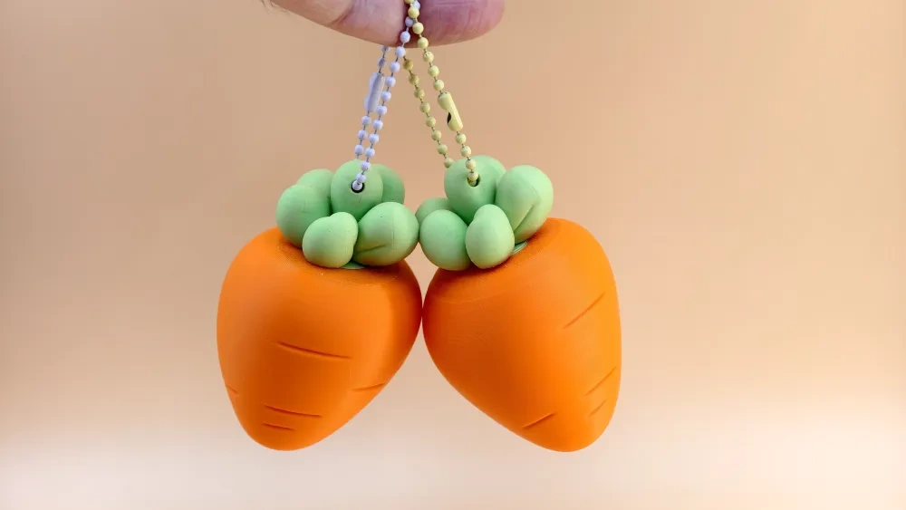 Miniatura 2 do modelo 3D 胡萝卜挂件储物盒