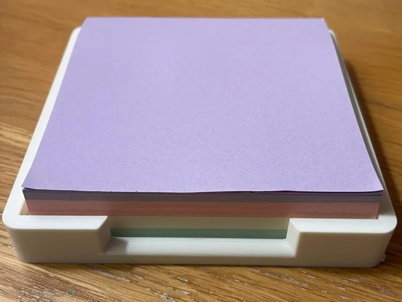 9cm x 9cm sticky note holder