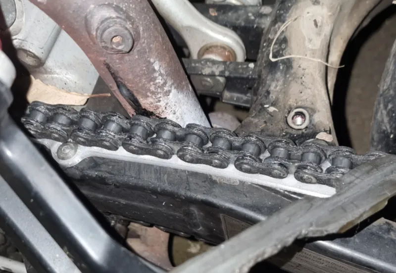 Ducati Monster 695 chain slipper