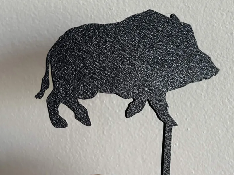 Wild boar cake topper, Zápich na dort divoké prase