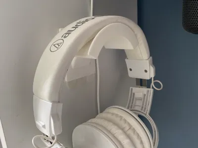 wall mounted headphone holder