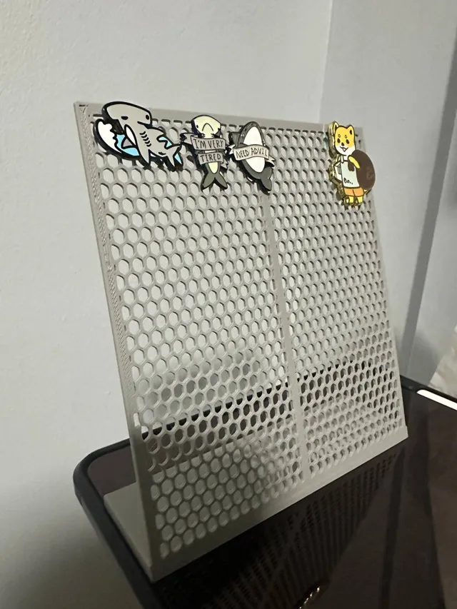 Enamel Pin/ Earring Stand (Generic)