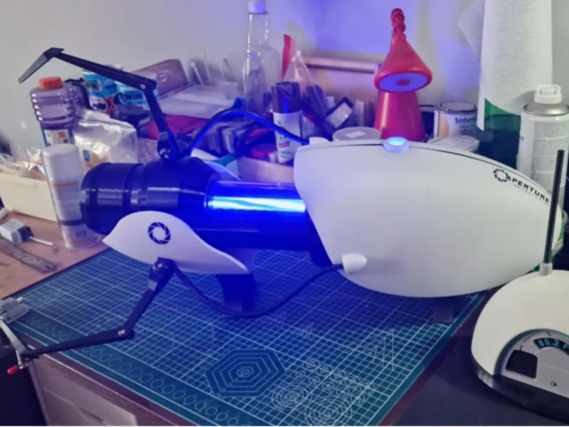 Detailed Portal gun ( electric )
