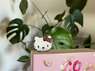 Hello Kitty Bookmark