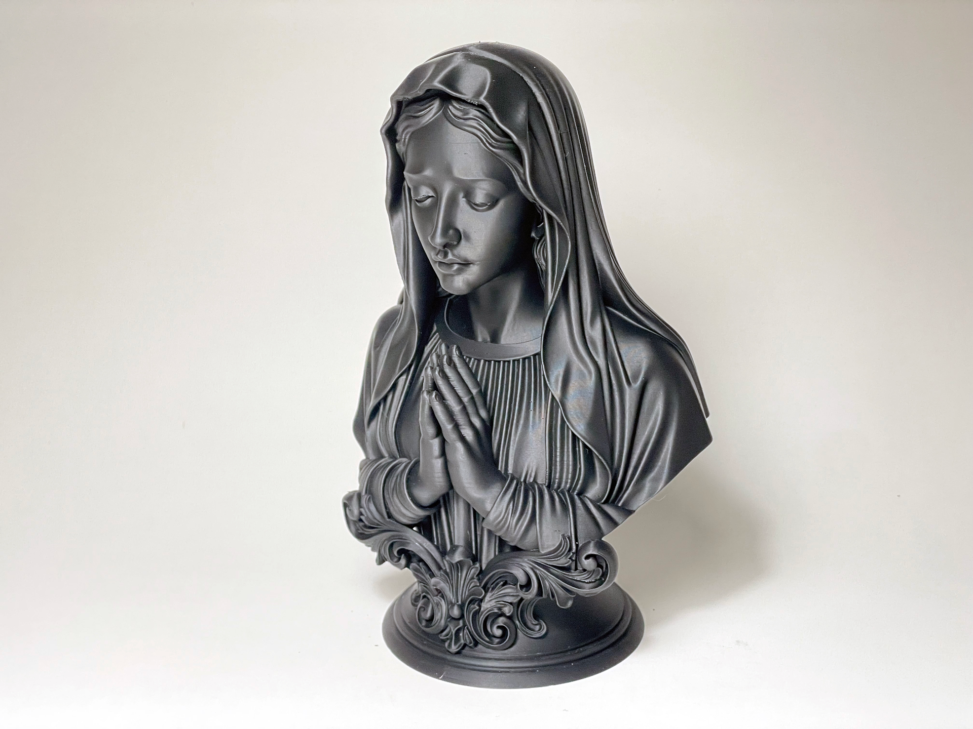 Virgin Mary Bust – Prayerful Classical Sculpture — free 3D print STL file