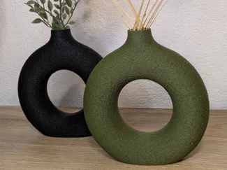Donut Vase Fuzzy Optik