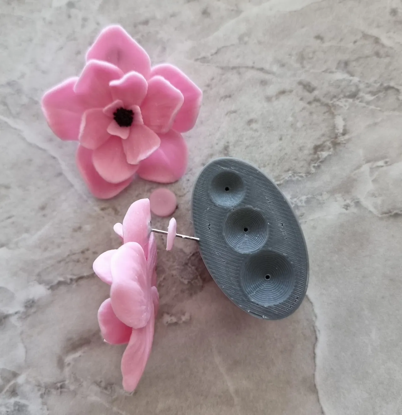 Polymer Clay Earring Hole Maker view 3