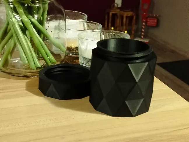 Geometric Container with Lid