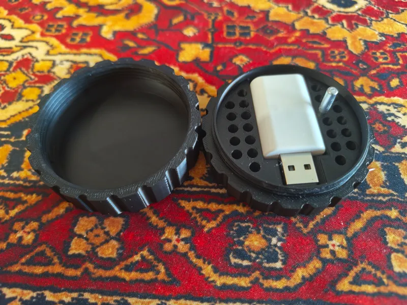 Box for CR425 batteries