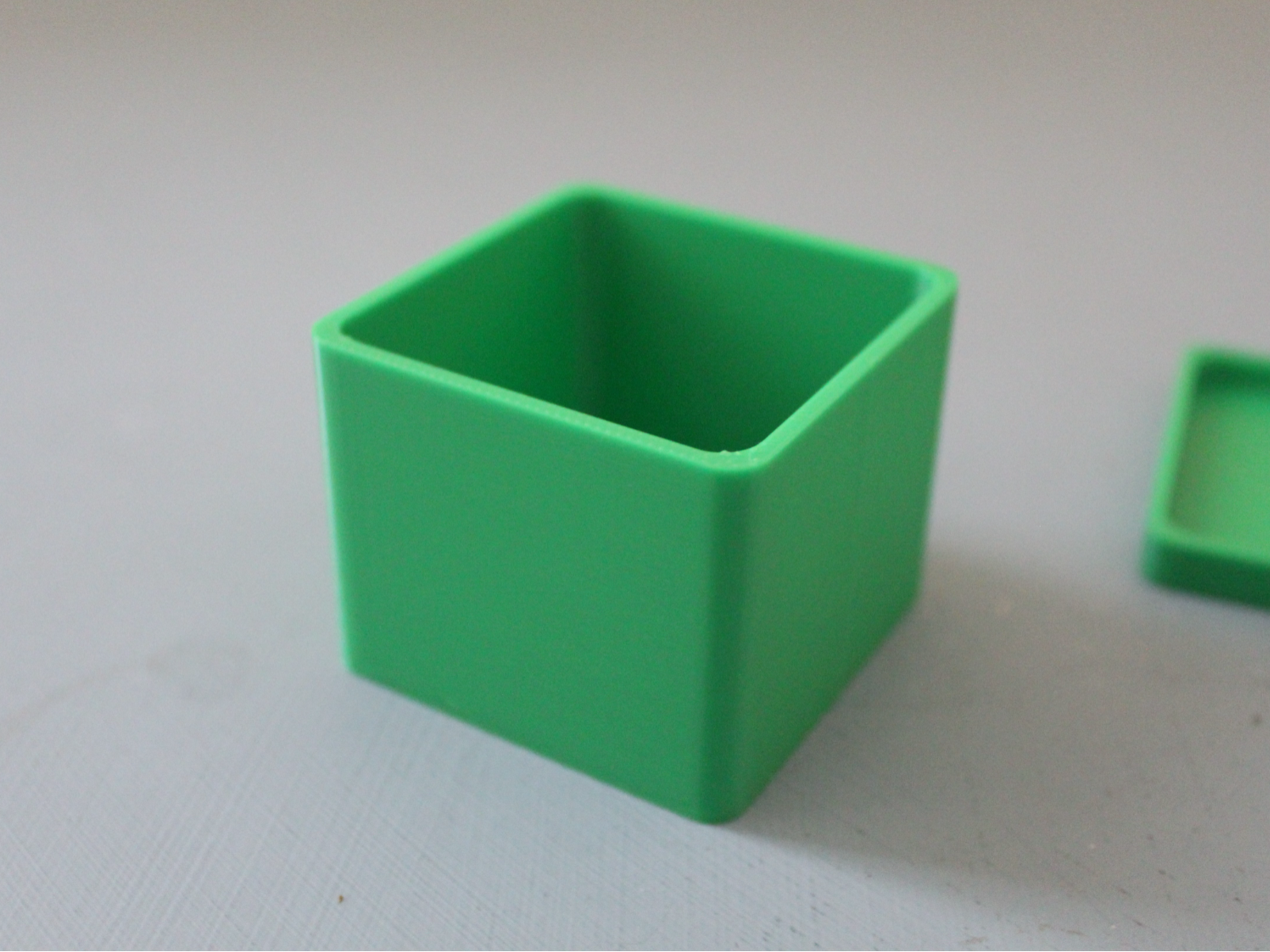 Small square pot 5x5 cm with saucer for succulents 3D model