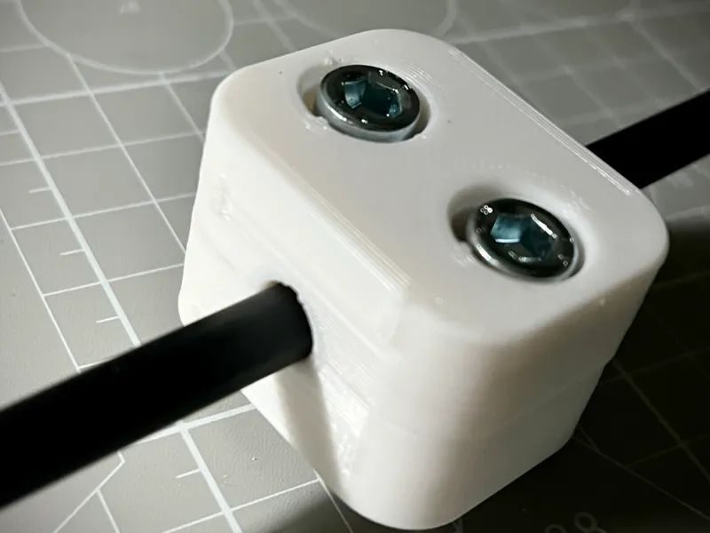 Morsetto per tubi diametro 6mm 