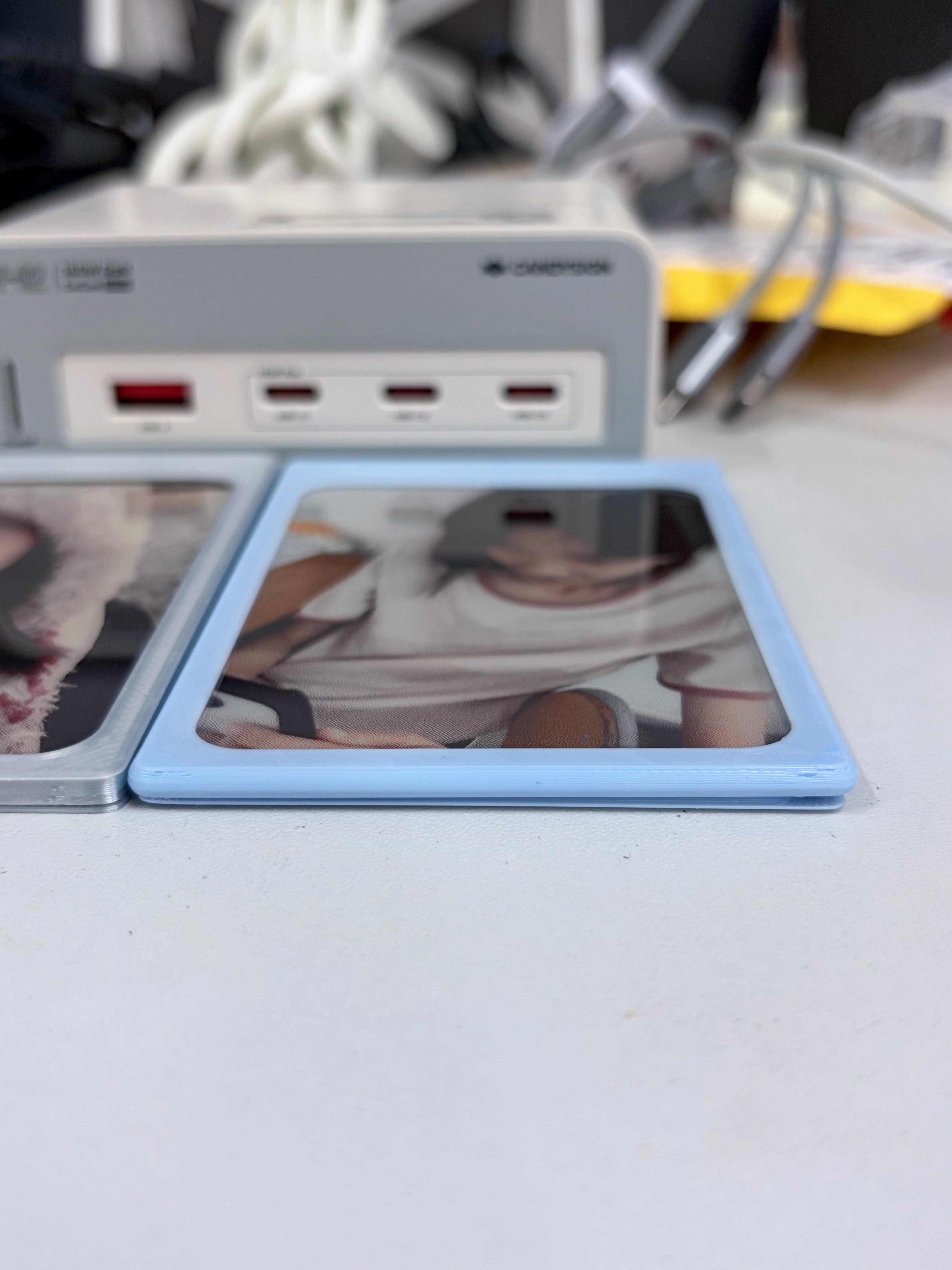 Miniatura 3 do modelo 3D 磁吸电子相框｜把拍立得做成永不退色-4寸NFC墨水屏外壳