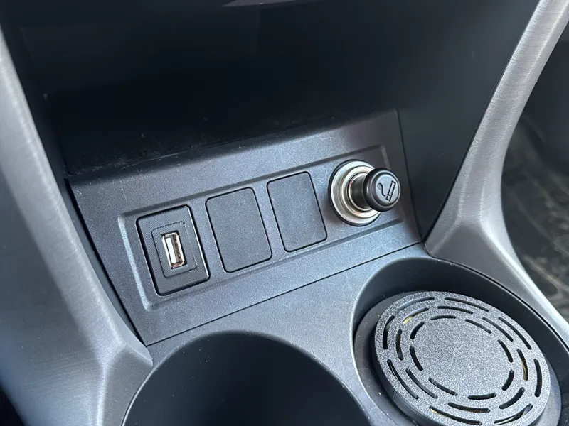 RAV4 USB plug