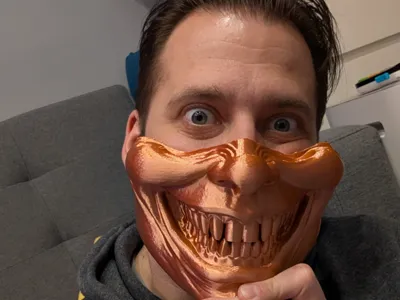 CLOWN MASK