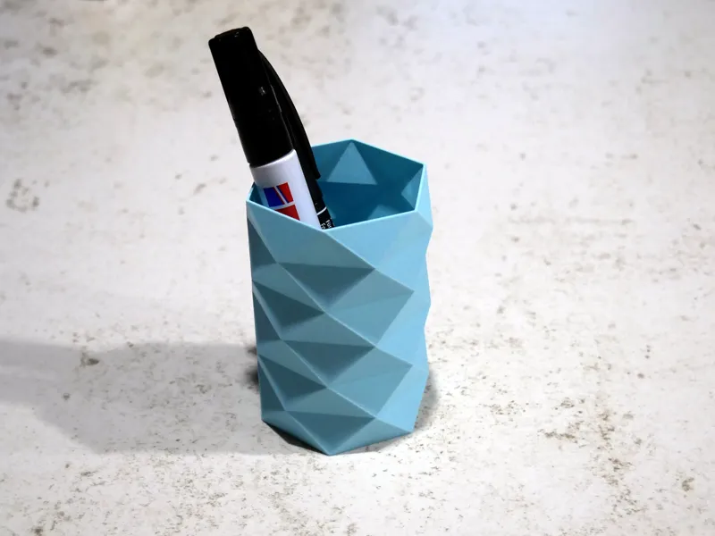 Parametric triangular vase