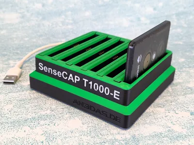Charger for SenseCAP Card Tracker T1000-E