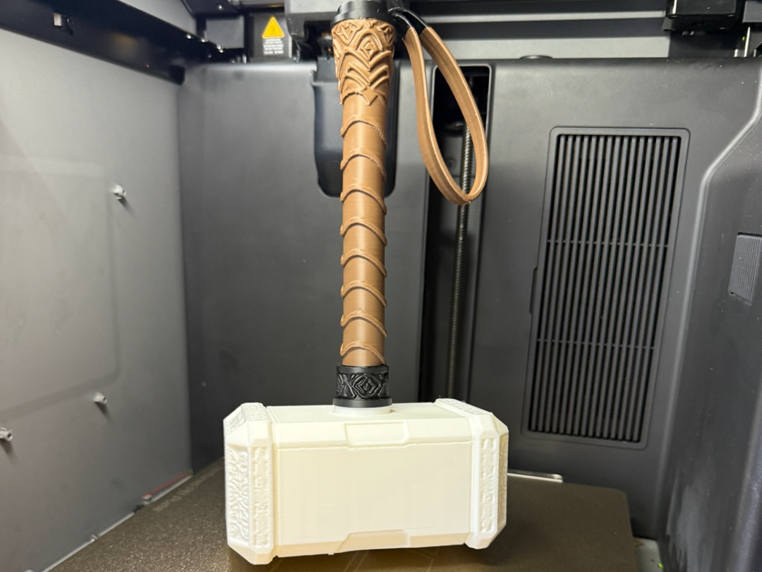 Mjolnir Thors Hammer Multicolor - Minimal Waste