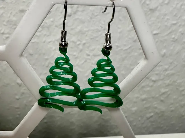 modern chriostmas tree earrings