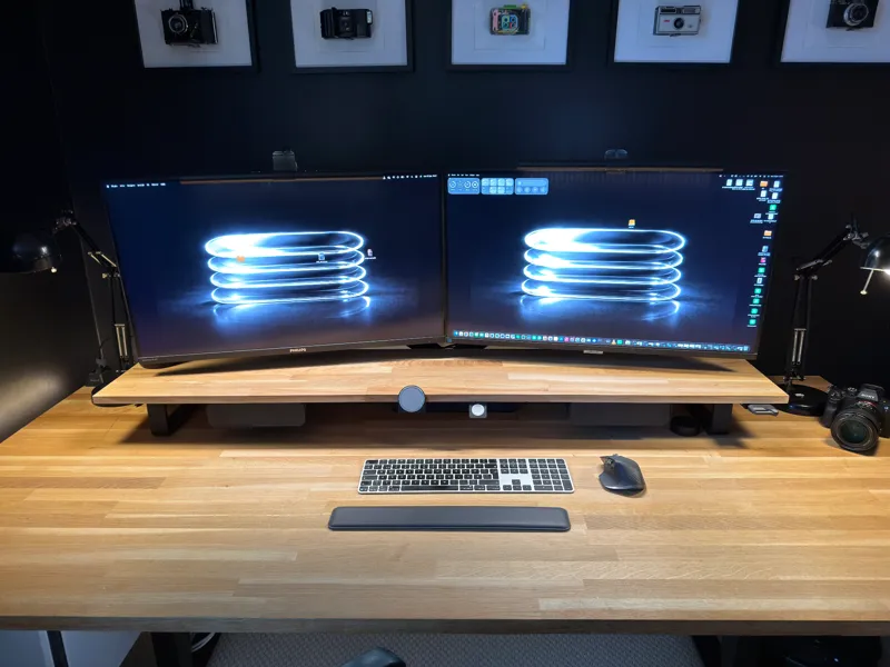 Desk shelf legs 