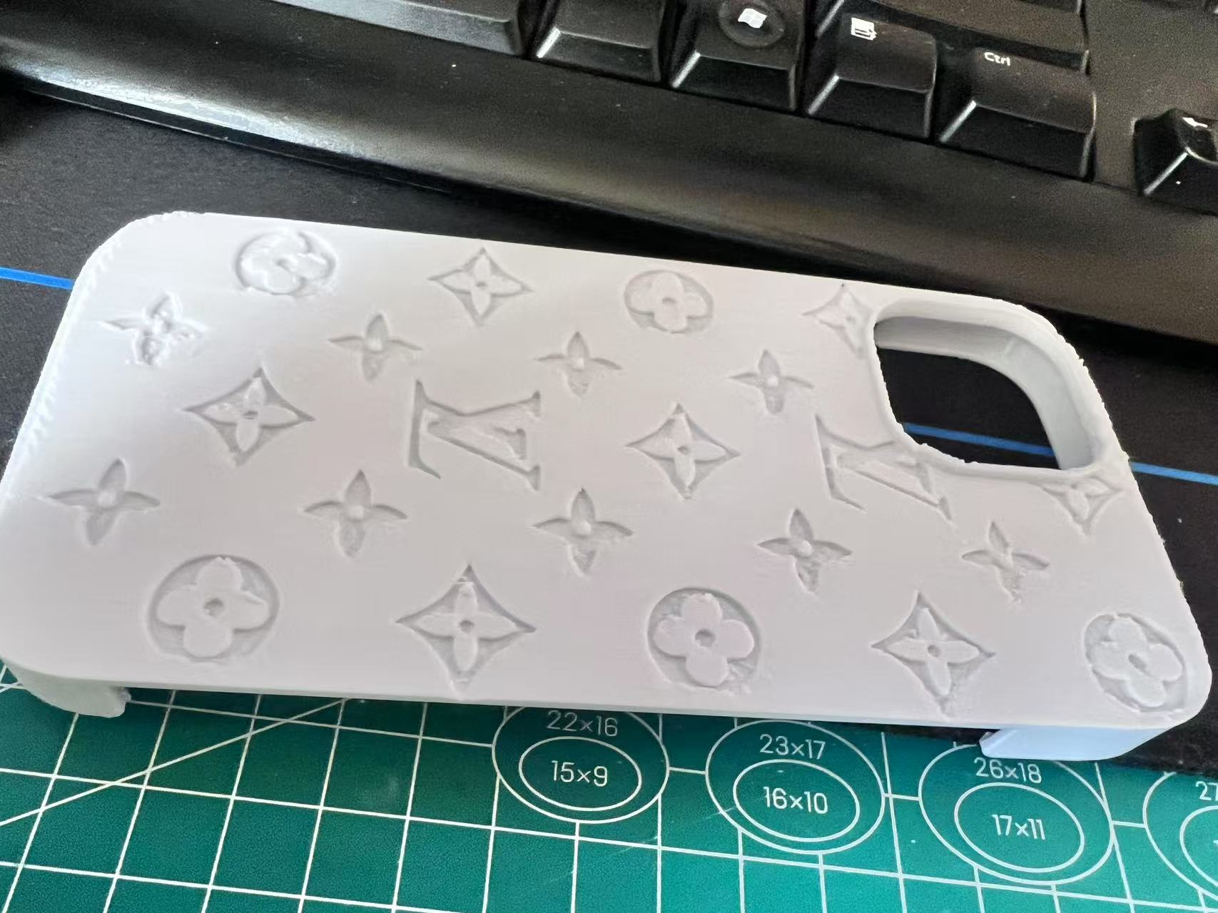 Miniatura 5 do modelo 3D 苹果iphone15、16promax+15 手机壳驴家