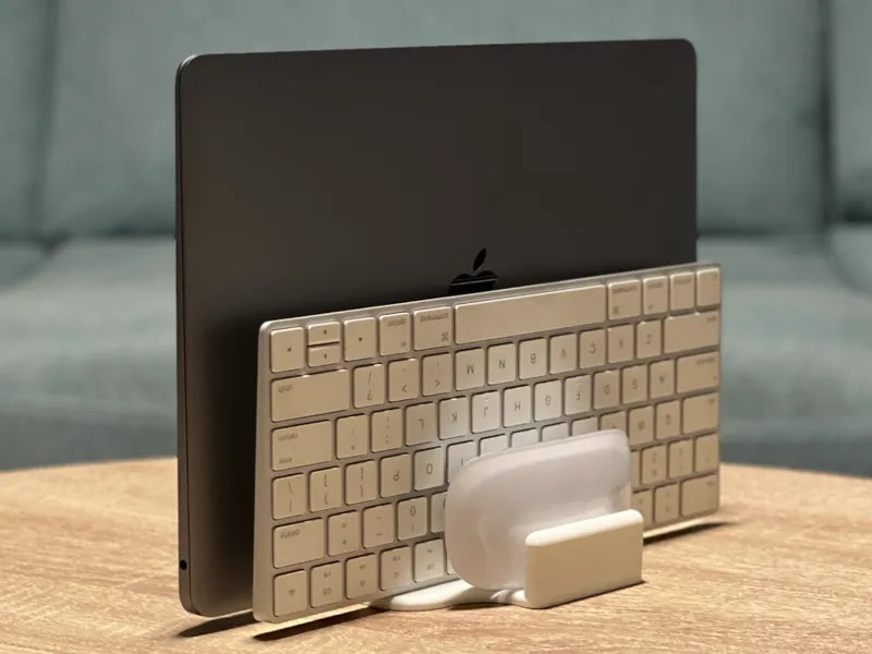MacBook (Laptop), Keyboard, and Magic Mouse Stand