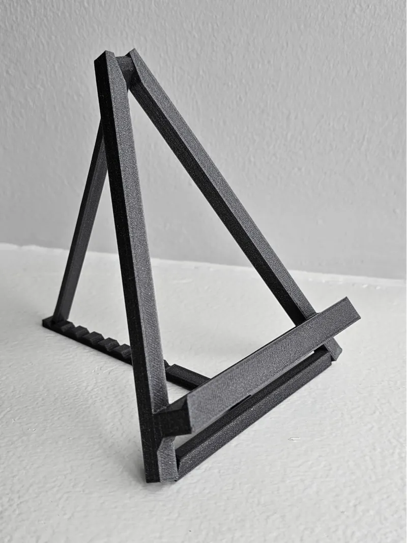 Adjustable foldable easel phone and tablet stand