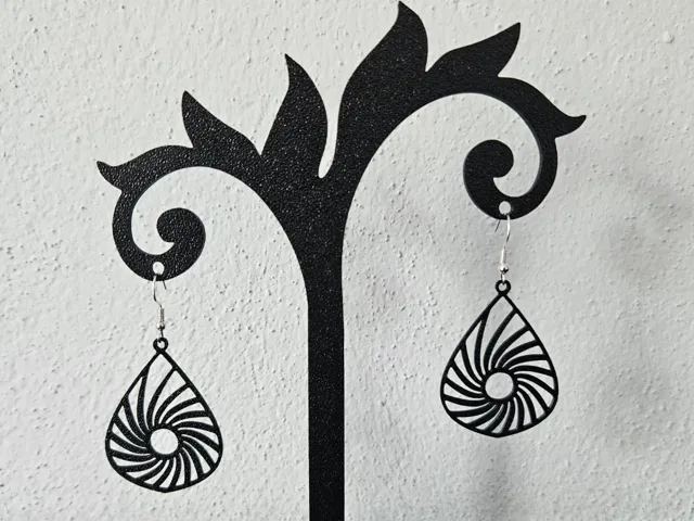 earrings spiral hole