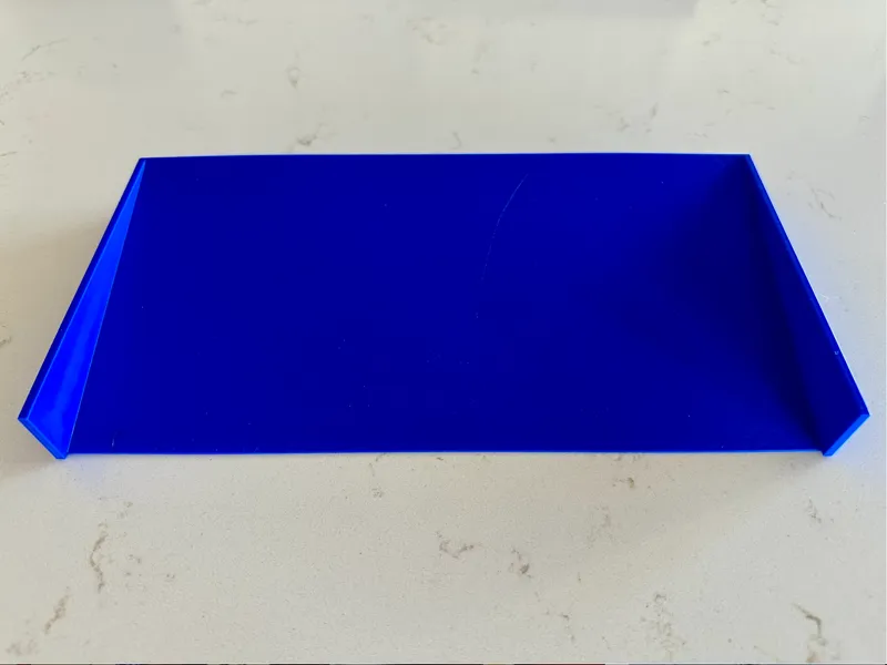 Golf ball ramp (for golf simulators)