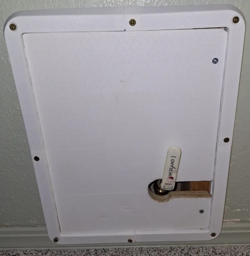 Water Shut Off Valve Outlet Cover